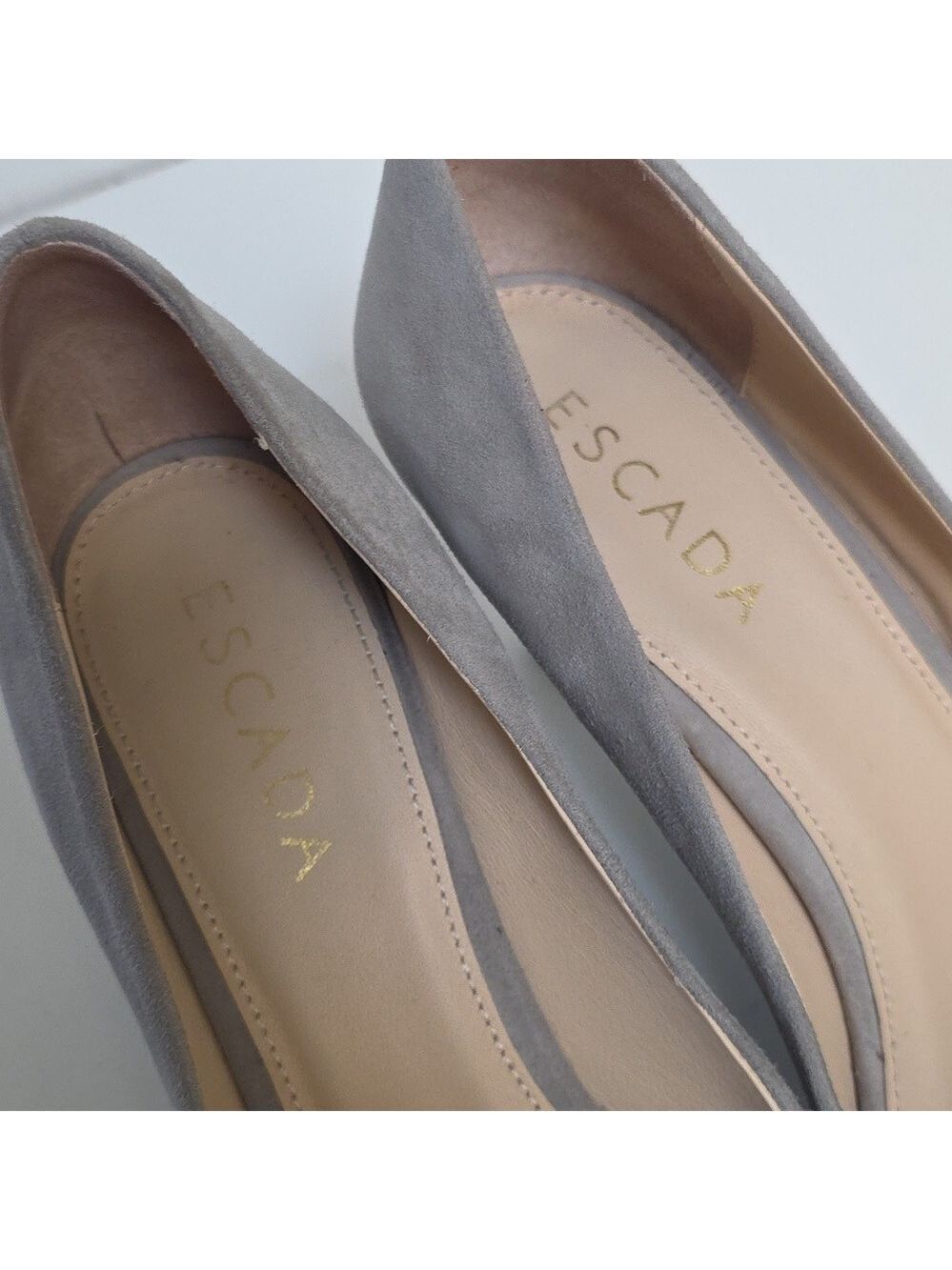 ESCADA | Gray Suede Heels Silver Embellishments Sz 40 - Picture 4 of 8